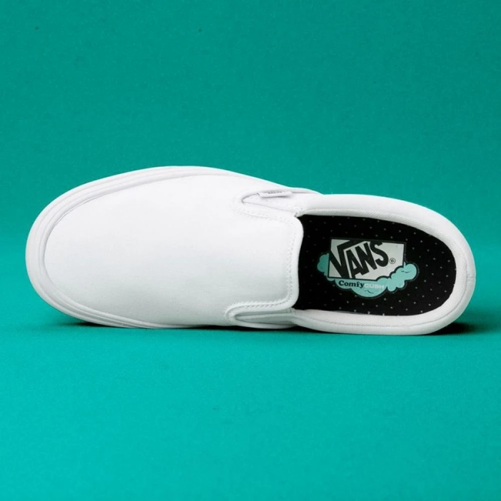 Vans ComfyCush Slip-On In White - Image 4